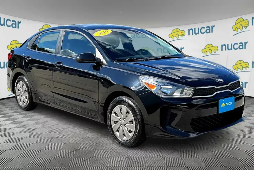 2019 Kia Rio LX photo 1