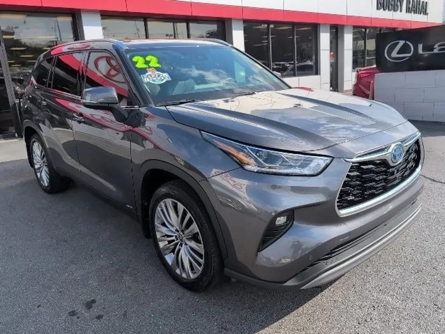 2022 Toyota Highlander Hybrid Platinum photo 1