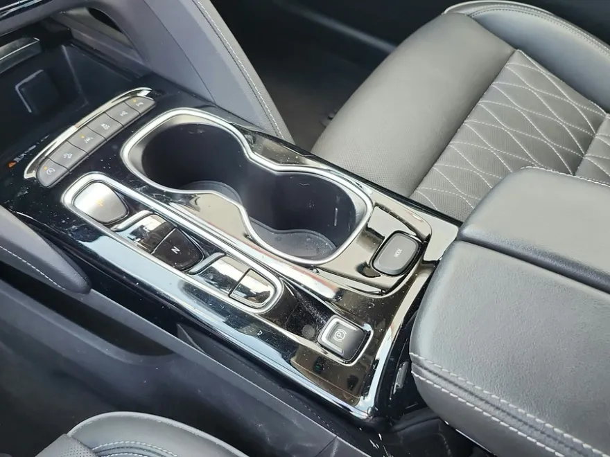 2023 Buick Envision Avenir photo 1