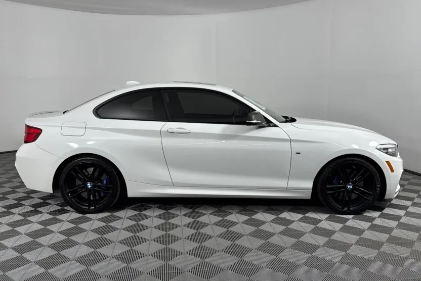 2019 Bmw M240i xDrive Coupe photo 1