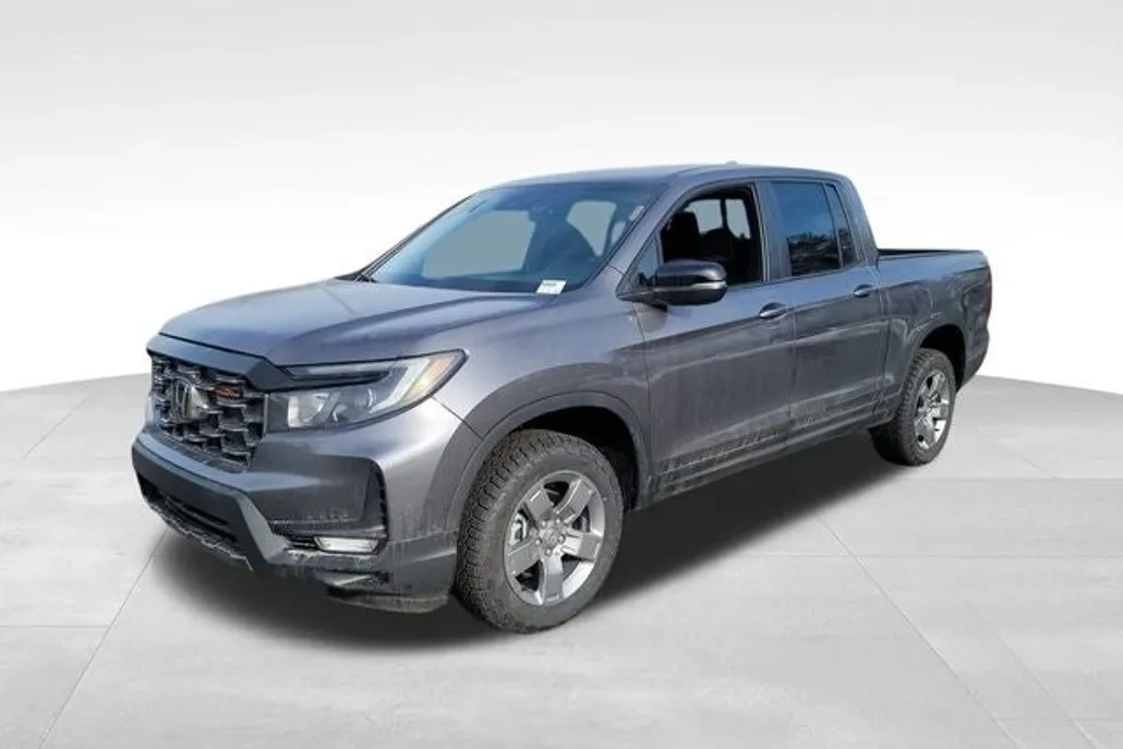 2025 Honda Ridgeline TrailSport photo 1