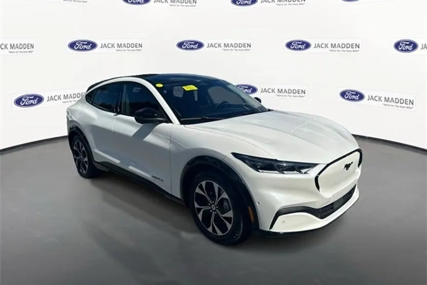 2023 Ford Mustang Mach-E Premium photo 1