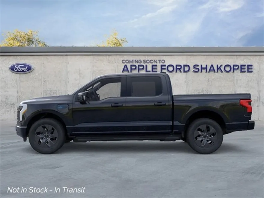 2025 Ford F-150 Lightning Lariat photo 1