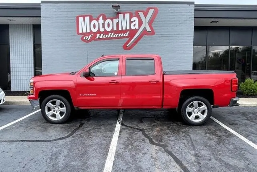 2014 Chevrolet Silverado 1500 LT photo 1