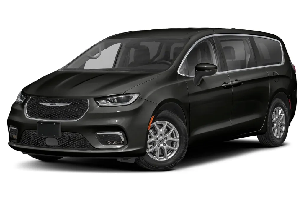 2023 Chrysler Pacifica Touring L photo 1