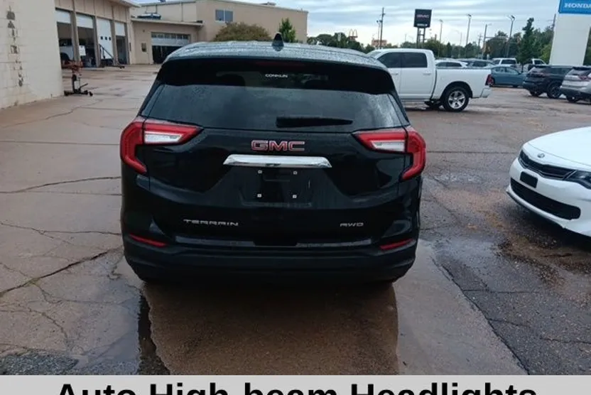 2024 Gmc Terrain SLE photo 1
