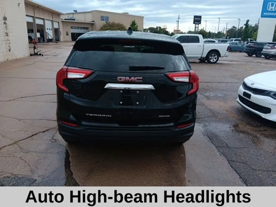 2024 Gmc Terrain SLE photo 1