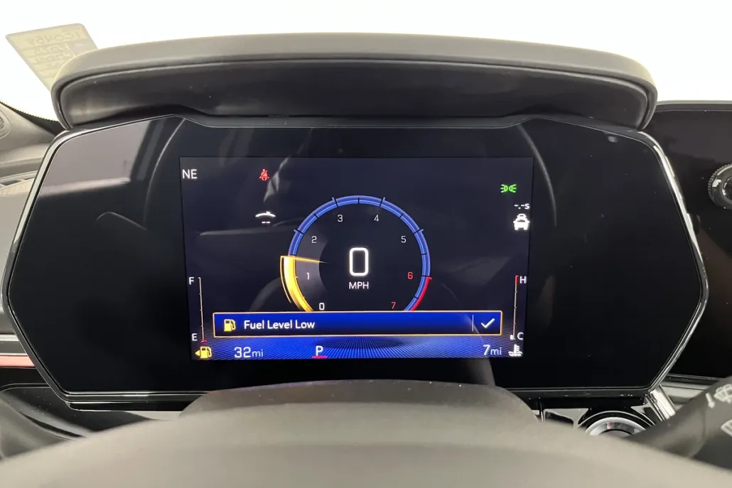 2025 Chevrolet Trax photo 1