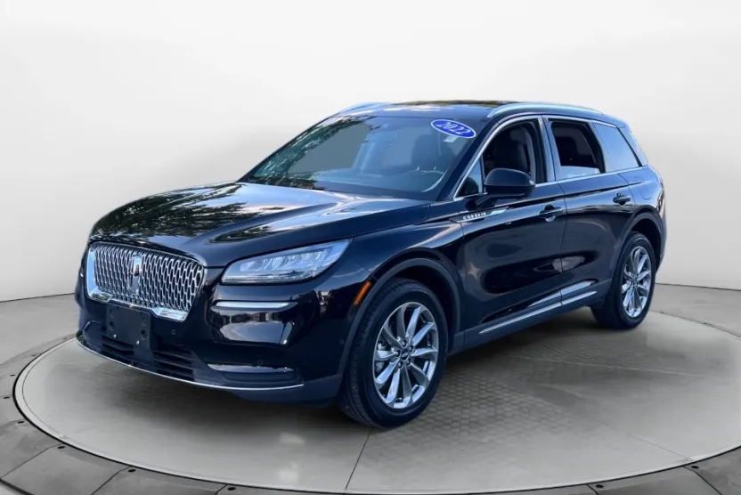 2022 Lincoln Corsair Standard photo 1
