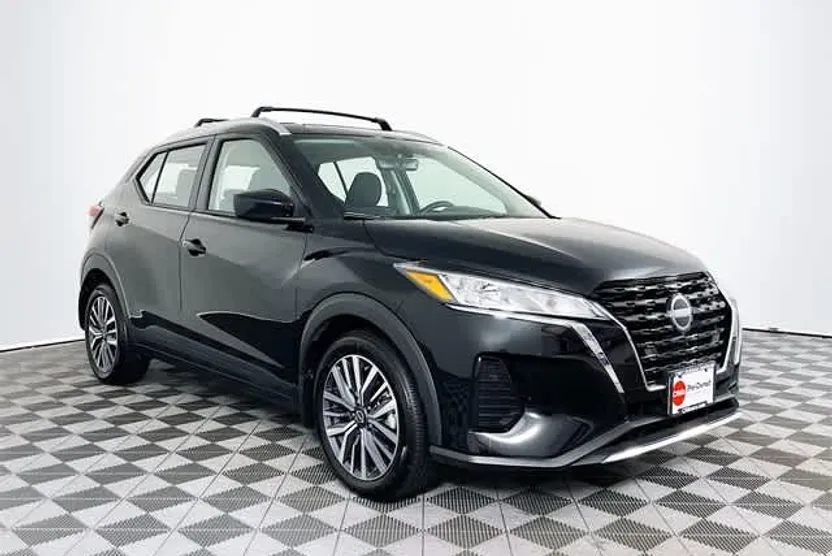 2024 Nissan Kicks SV photo 1