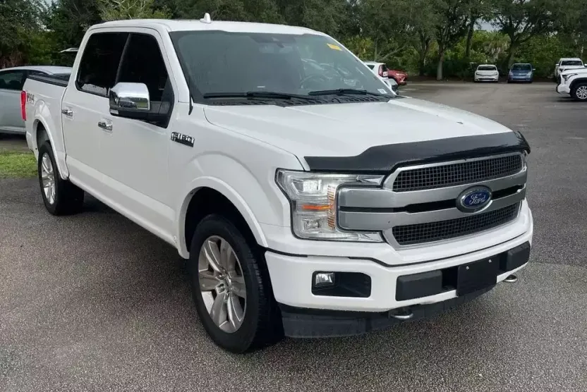 2018 Ford F-150 Platinum photo 1