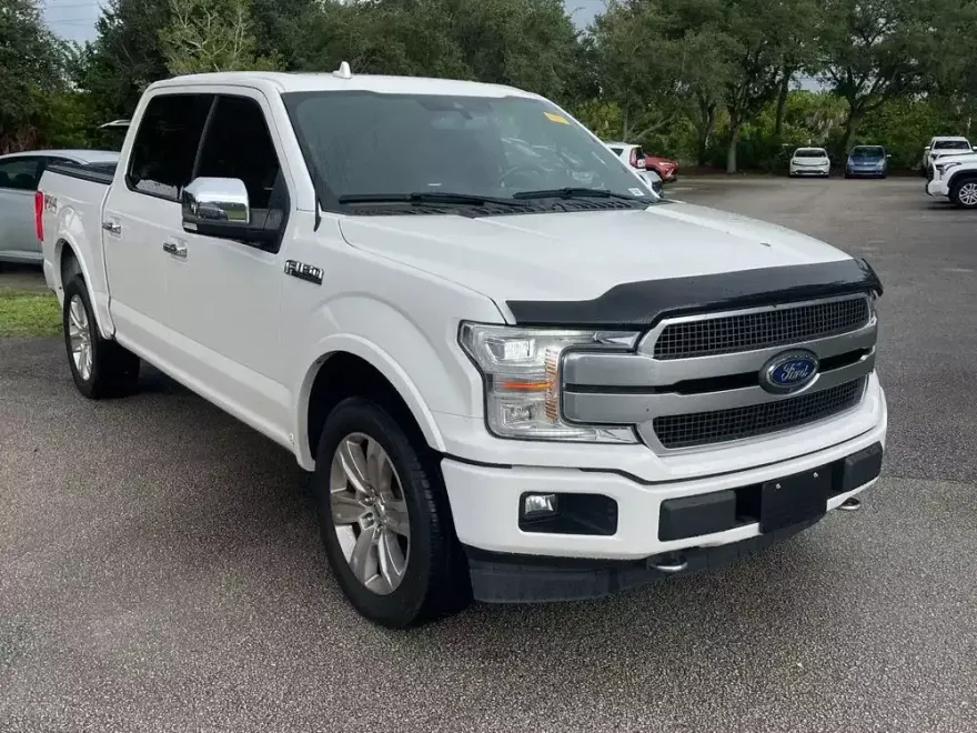 2018 Ford F-150 Platinum photo 1