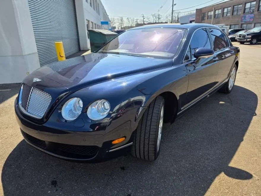 2006 Bentley Continental Flying Spur photo 1