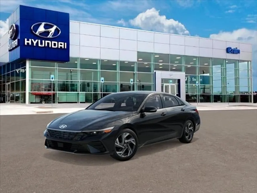 2025 Hyundai Elantra Limited photo 1