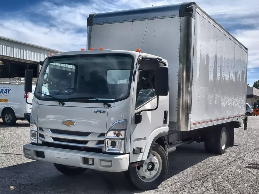 2024 Chevrolet Silverado 4500HD photo 1