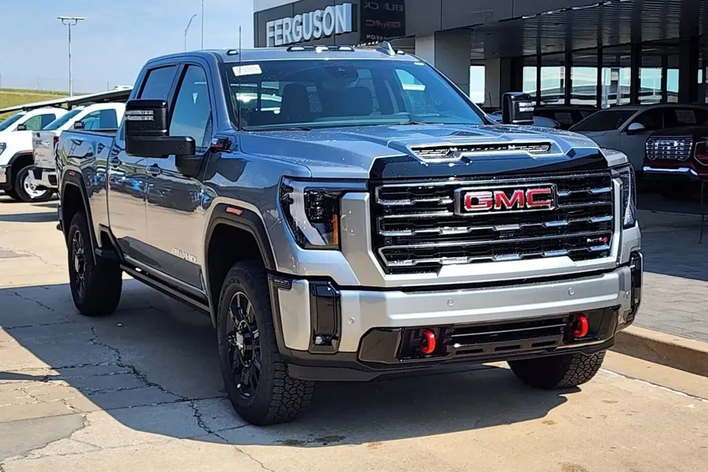 2026 Gmc Sierra 2500 HD AT4 photo 1