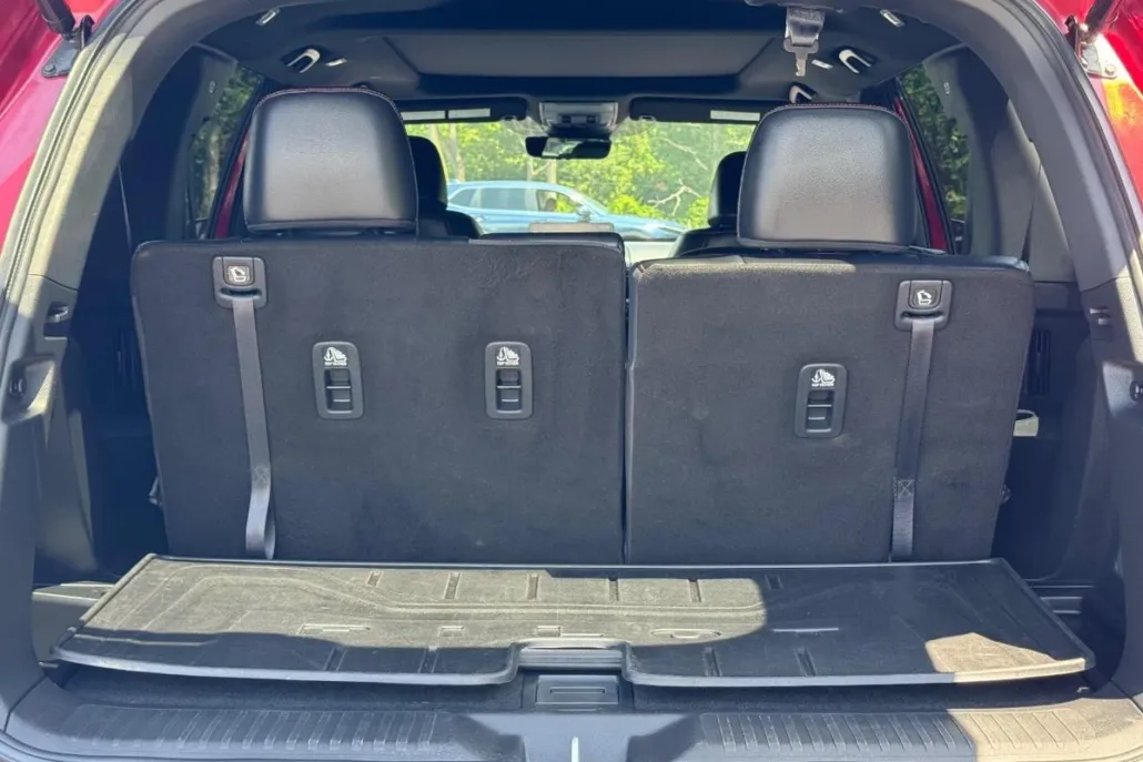 2023 Honda Pilot TrailSport photo 1