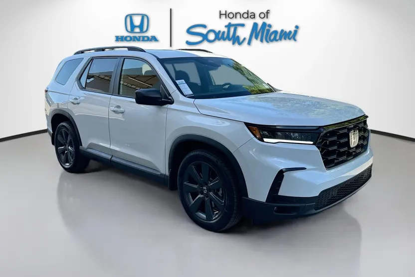 2025 Honda Pilot Sport photo 1