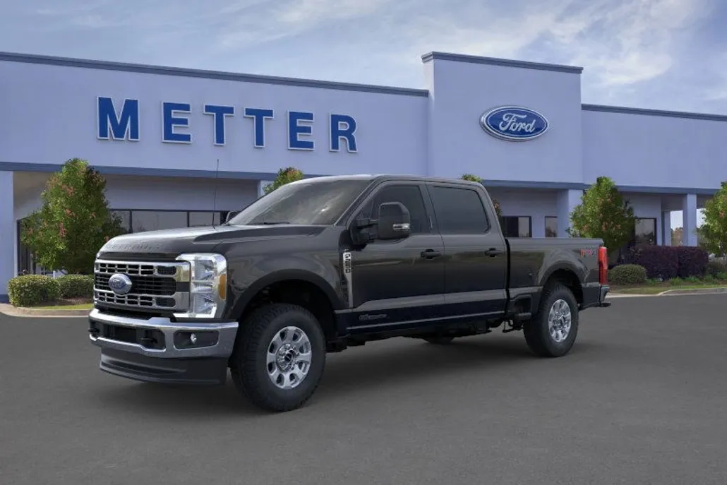 2025 Ford F-250 XLT photo 1