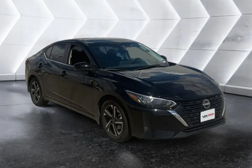 2024 Nissan Sentra SV photo 1