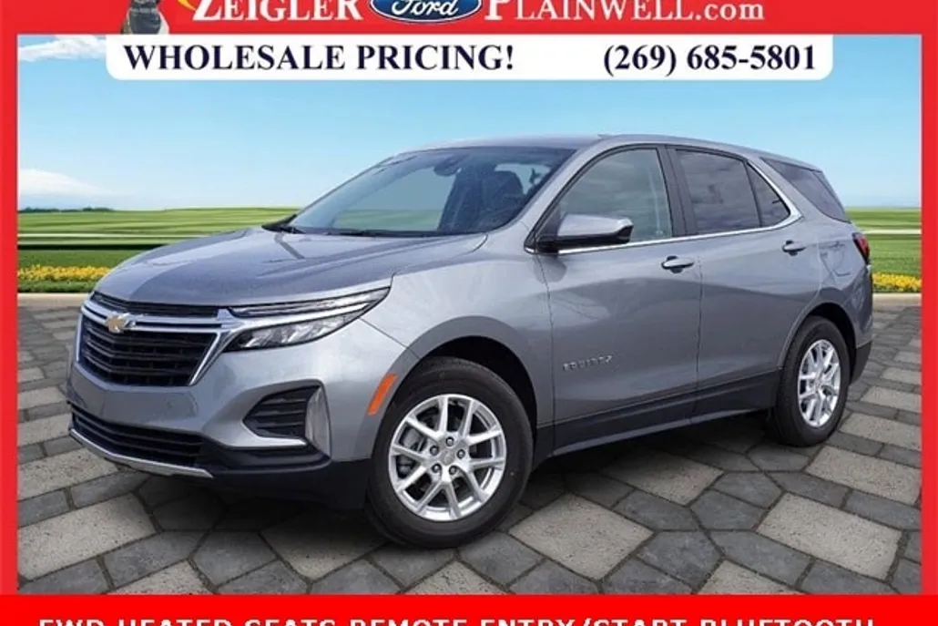 2023 Chevrolet Equinox LT photo 1