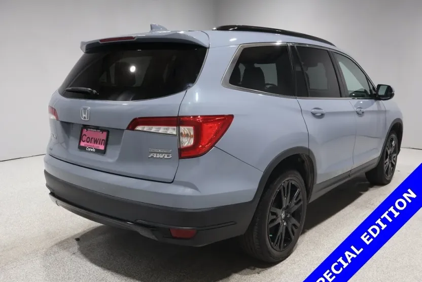 2022 Honda Pilot SE photo 1