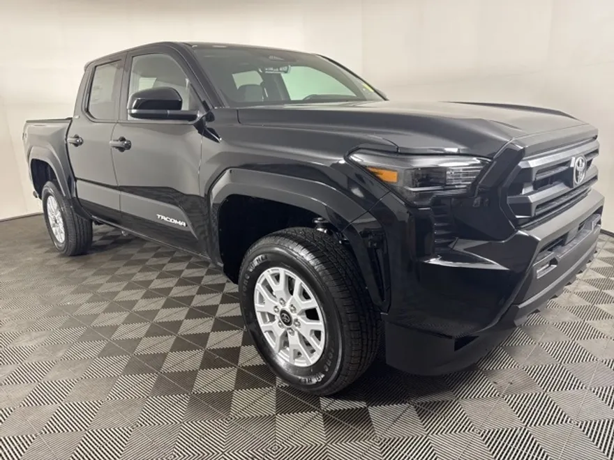 2025 Toyota Tacoma SR5 Double Cab photo 1