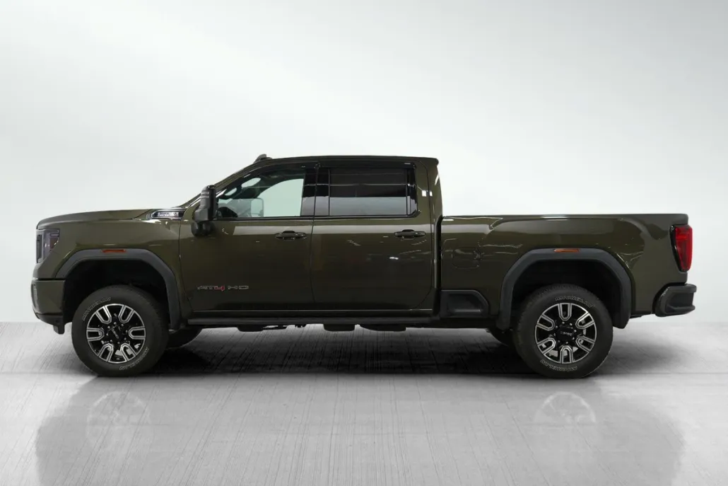 2023 Gmc Sierra HD AT4 photo 1