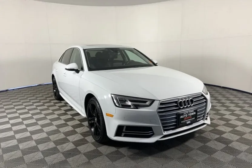 2018 Audi A4 2.0T Ultra Premium photo 1