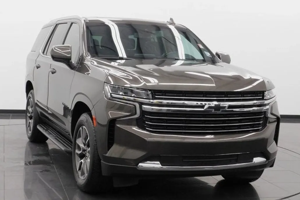 2021 Chevrolet Tahoe LT photo 1