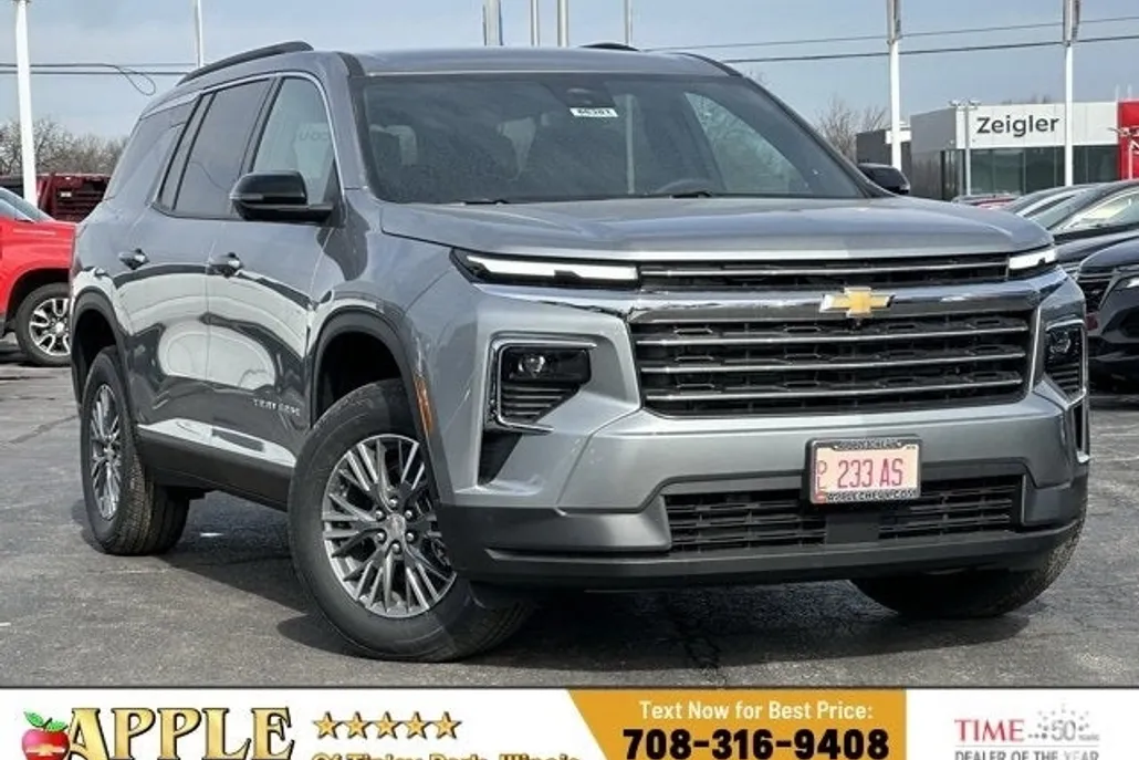 2025 Chevrolet Traverse photo 1