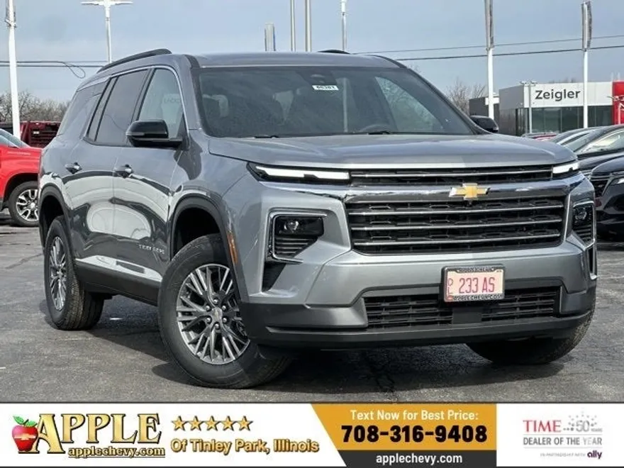 2025 Chevrolet Traverse photo 1