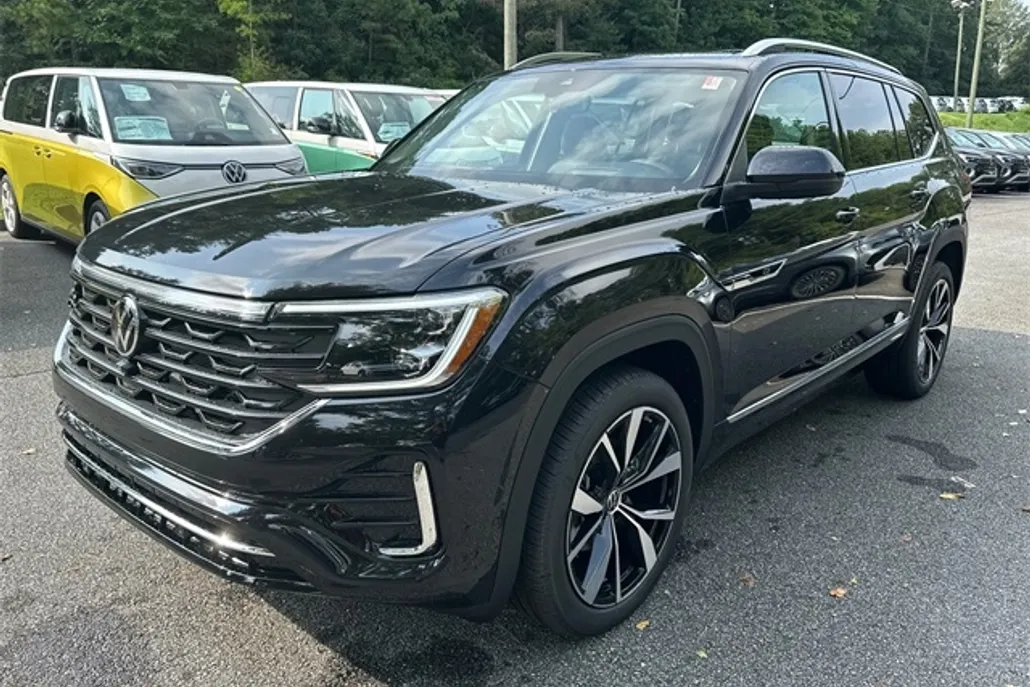 2026 Volkswagen Atlas SEL Premium R-Line photo 1
