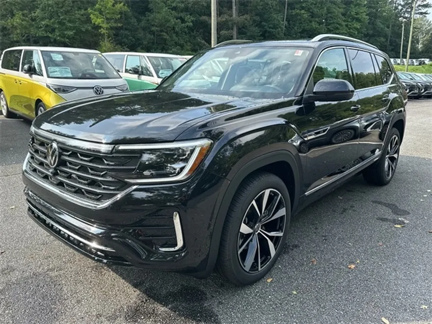 2026 Volkswagen Atlas SEL Premium R-Line photo 1