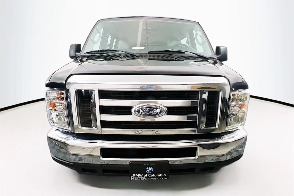 2013 Ford E-150 XL photo 1
