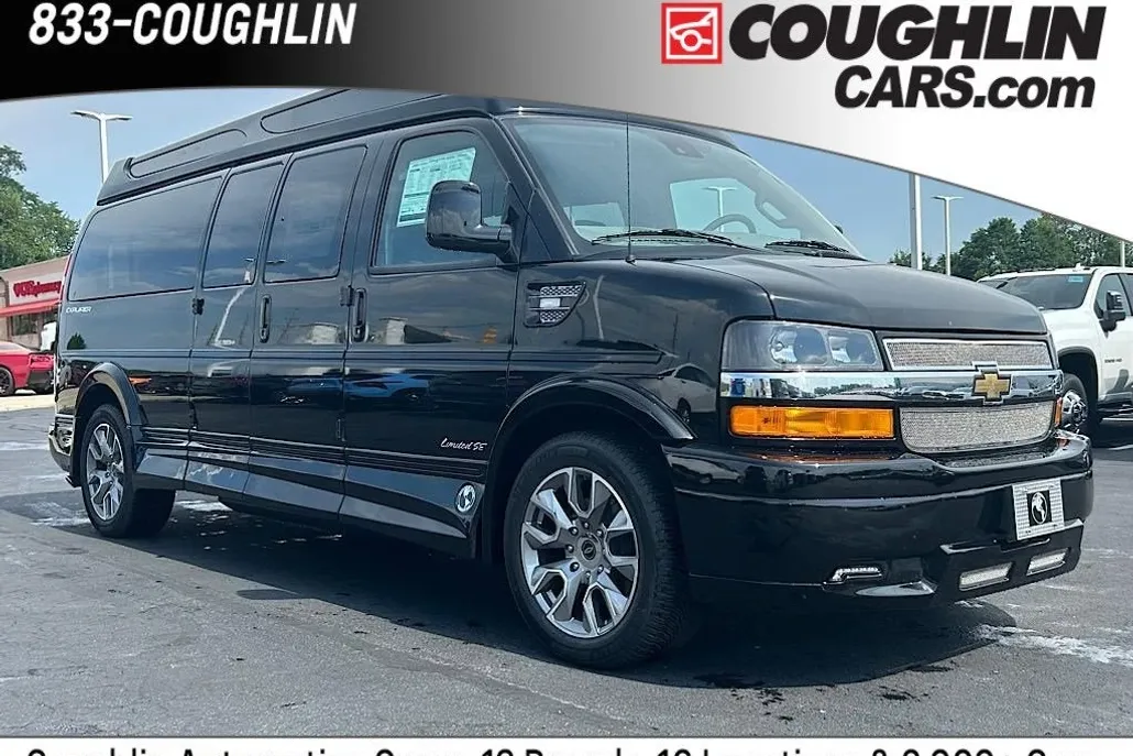 2025 Chevrolet Express Cargo 2500 photo 1