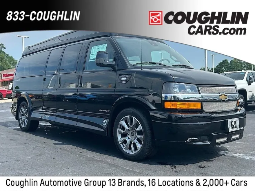 2025 Chevrolet Express Cargo 2500 photo 1