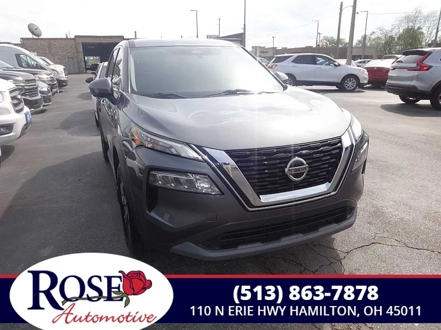 2021 Nissan Rogue SV photo 1
