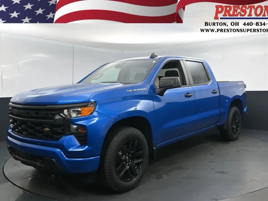 2022 Chevrolet Silverado 1500 Custom Trail Boss photo 1