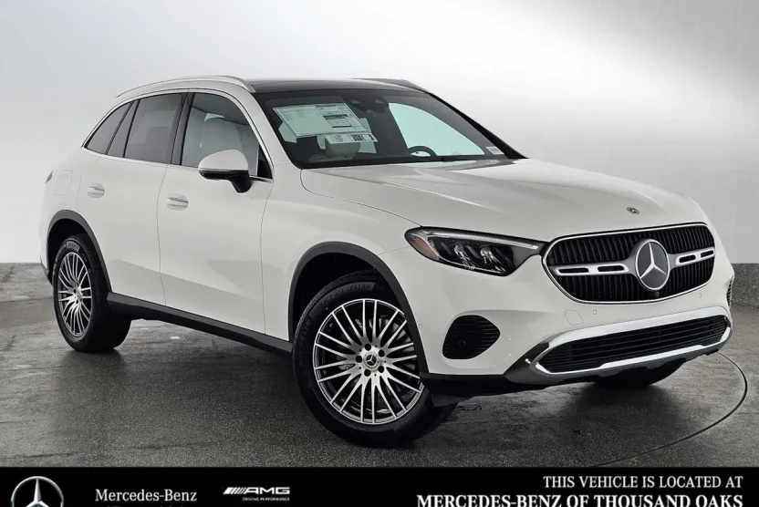 2026 Mercedes Benz GLC 300 4MATIC photo 1