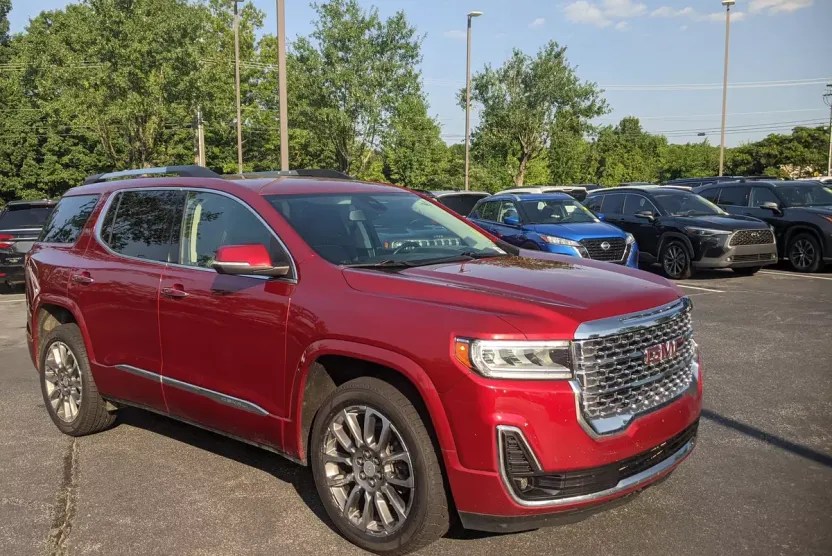 2023 Gmc Acadia Denali photo 1