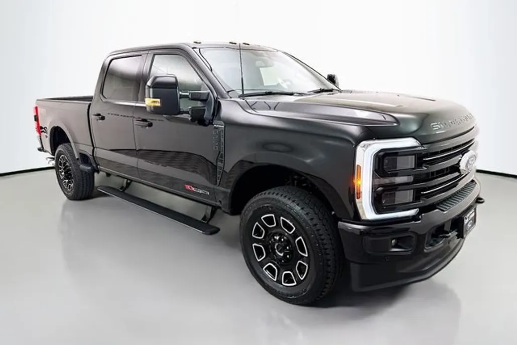 2025 Ford F-250 photo 1