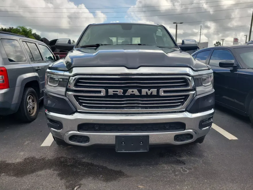 2019 Ram 1500 Laramie photo 1