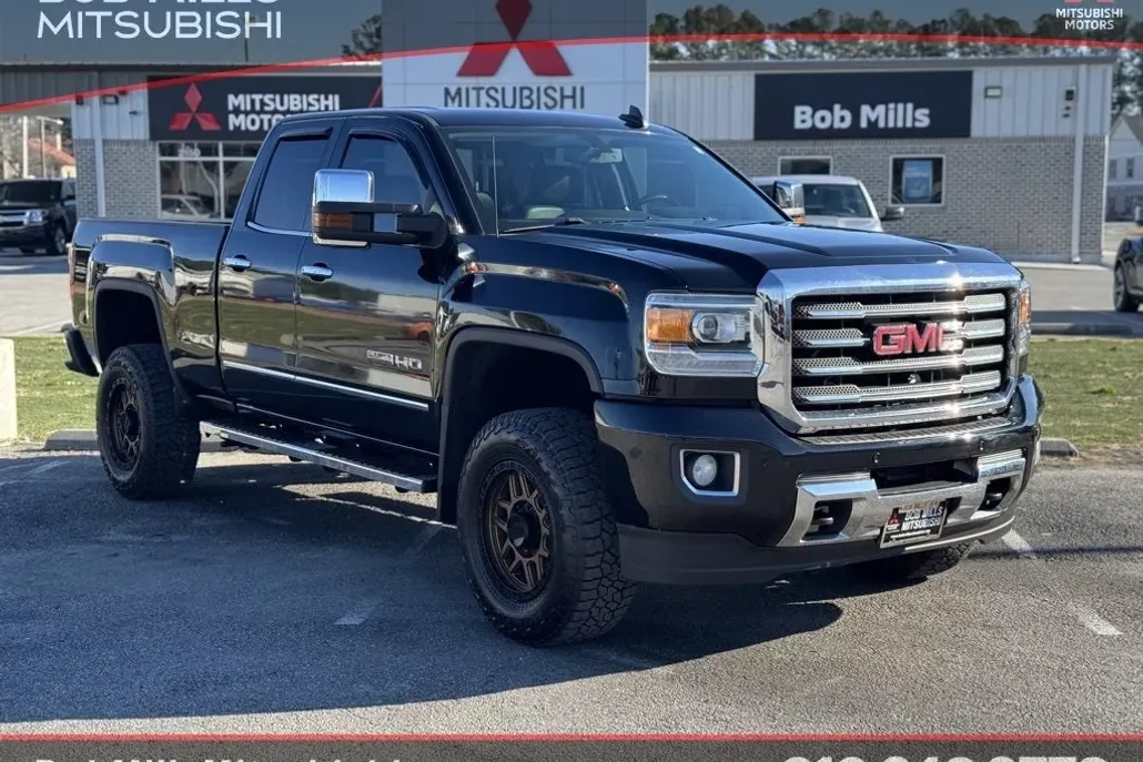 2015 Gmc Sierra SLT photo 1