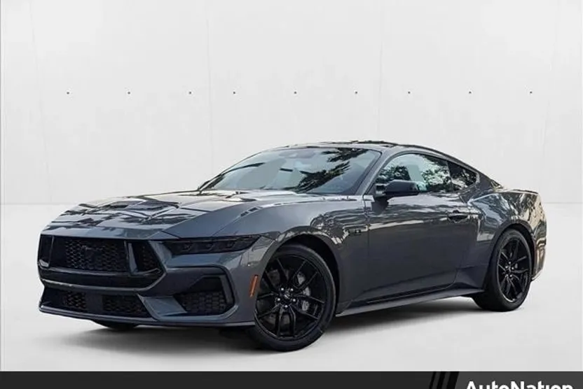 2025 Ford Mustang GT photo 1