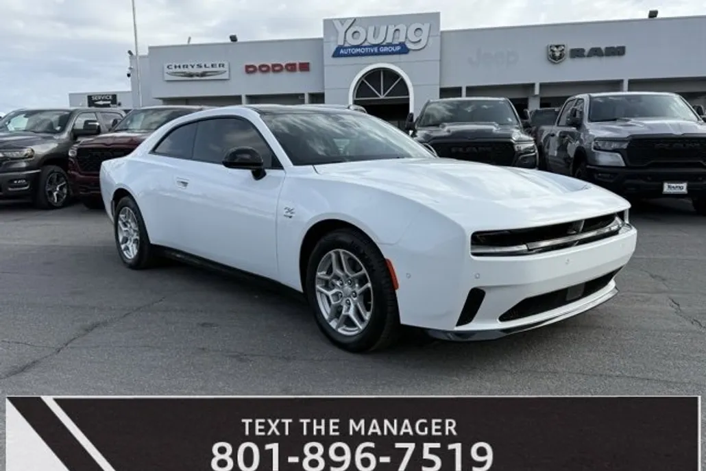 2025 Dodge Charger R/T photo 1