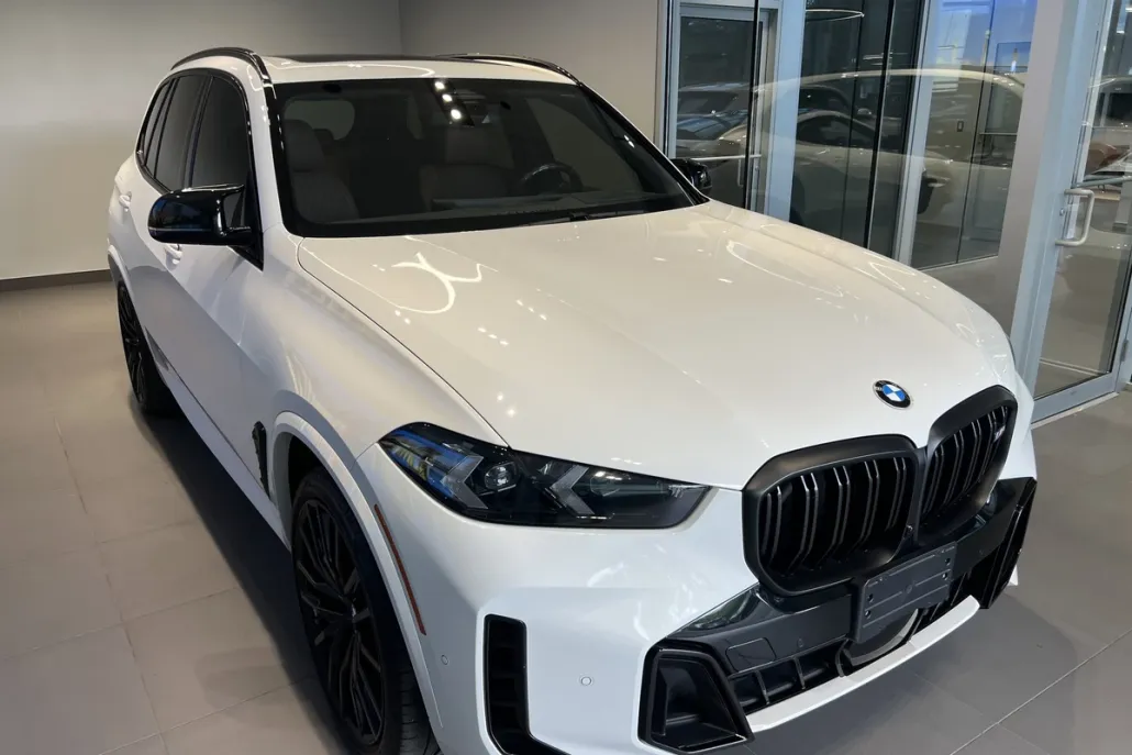 2024 Bmw X5 M60i photo 1