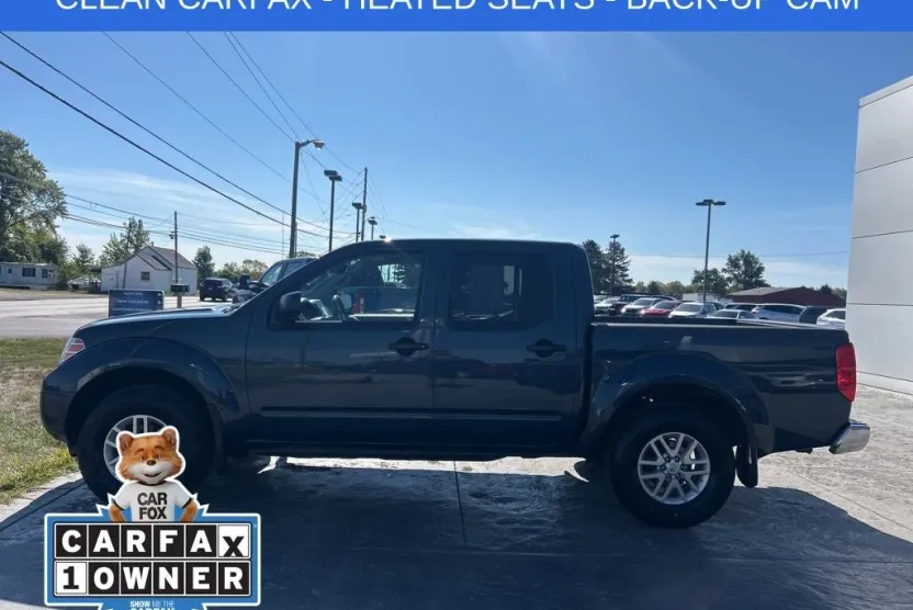 2015 Nissan Frontier SV photo 1