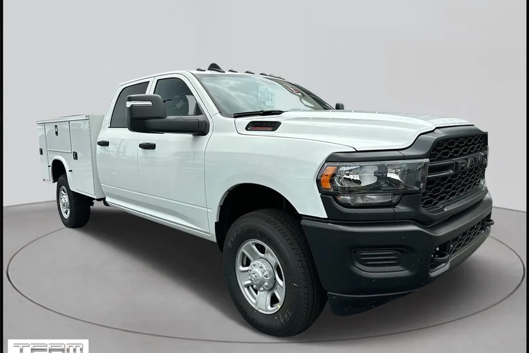 2024 Ram 2500 Tradesman photo 1