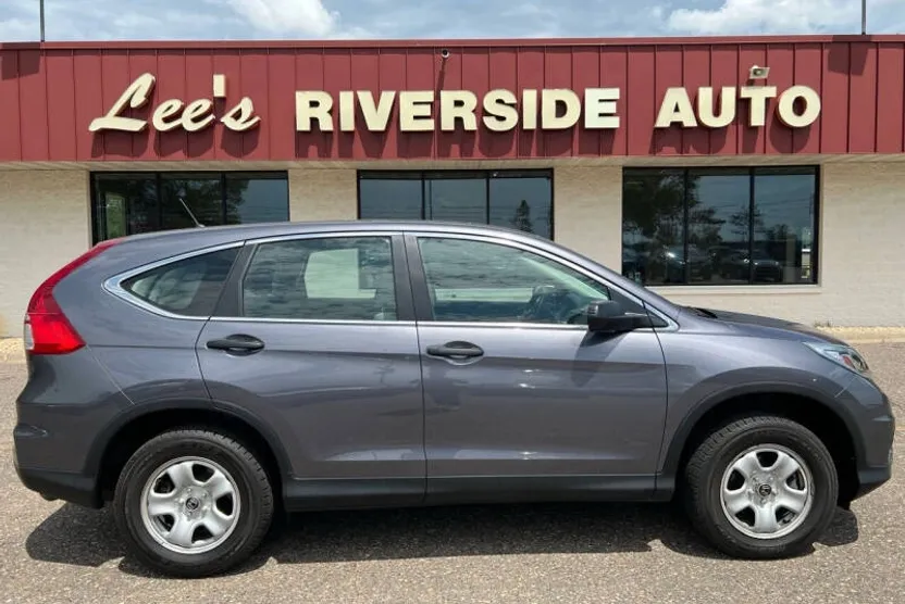 2016 Honda CR-V LX photo 1